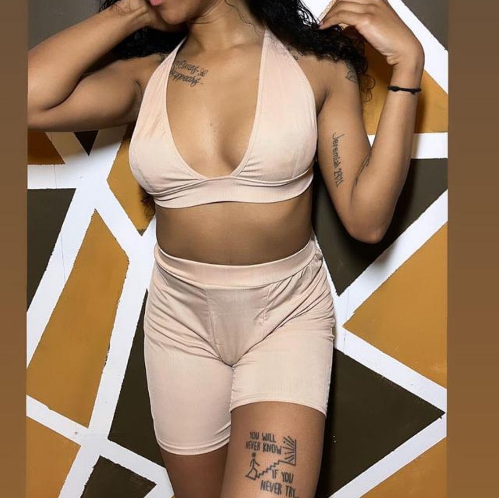 Pop off tan two piece set